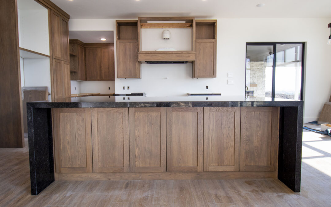 How to Choose a Countertop Color That Matches Your Cabinets