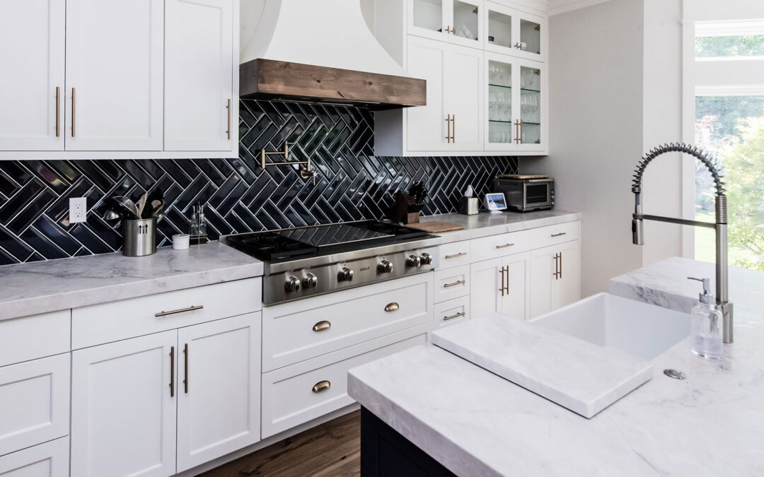 Quartzite Countertops Pros and Cons: Is It Right for Your Kitchen?